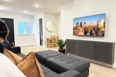 Image de The Executive/Center-City/3br/4Bath/Private-Garage