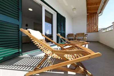 Image de Appartement de deux chambres prés de la plage Mandre, Pag (A-24320-a)