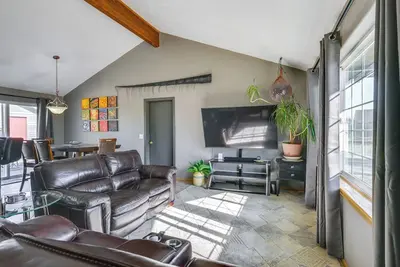 Image de Yard Space w/ Fire Pit: Kenai Getaway!