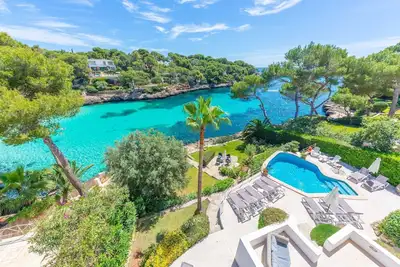 Image de Villa à Cala d'Or avec accès privé plage