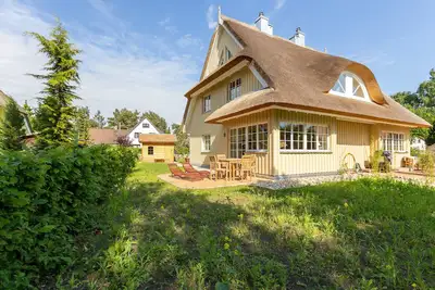 Image de Vacation home Horrido in Born am Darß