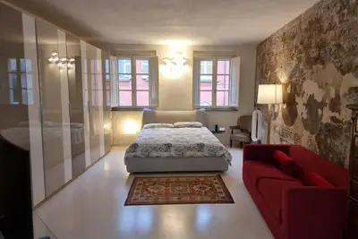 Image de Second Floor on Luxury Tower House in earth of Pisa