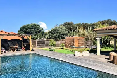 Image de Villa de standing-Piscine et clim - 5 min des plages et du centre de Porticcio