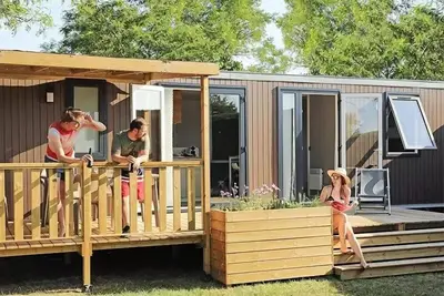 Image de Premium Suites 3 chambres, 2 salles de bain 6 personnes