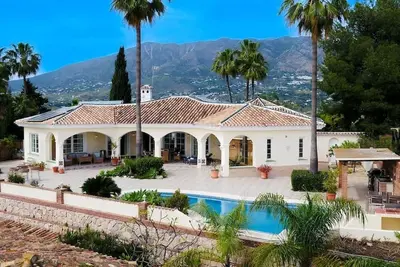 Image de Luxury villa overlooking Fuengirola - Ref 86