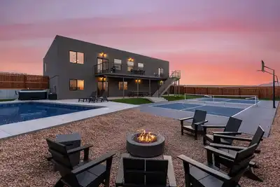 Image de [The Grandview] Pool, Pickleball, Hot Tub, Views