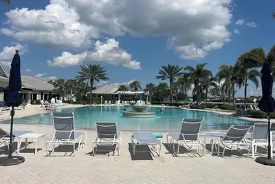 Image de Estero home with Resort style amenities and pool!