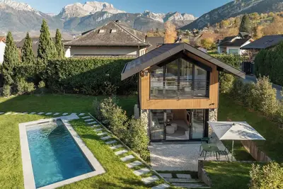 Image de La Villa 227, pour 8 personnes, jardin, piscine et proche lac d'Annecy