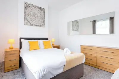 Image de Walk to Swansea Stadium, 3 Rooms, Smart Tv's