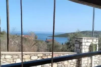 Image de Silent, sea view, breezy house in a seaside village with garden. Family friendly
