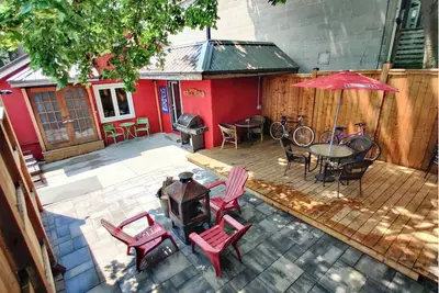 Image de Cosy Family Cottage 30 Steps from the Beach