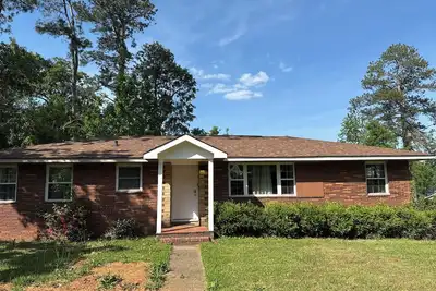 Image de Spacious 5-bedroom house in charming Augusta with Ac, WiFi