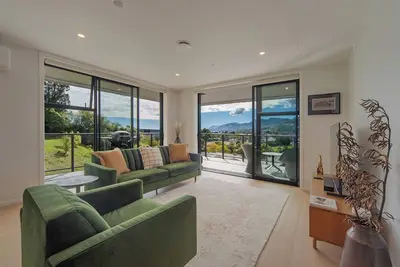 Image de Havenview City Apartment - Stunning Haven & Skyline Views