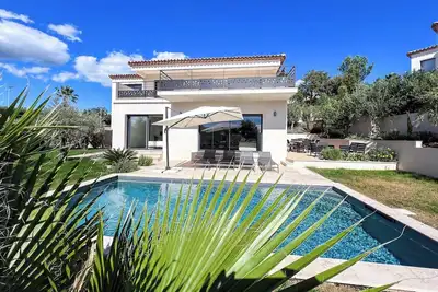 Image de Villa neuve à Sainte-Maxime, proche du golf et des plages de La Nartelle