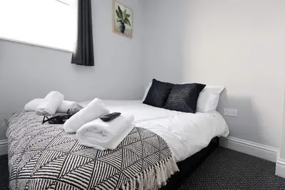 Image de En-Suite Double Room, Microwave & Fridge, Smart Tv
