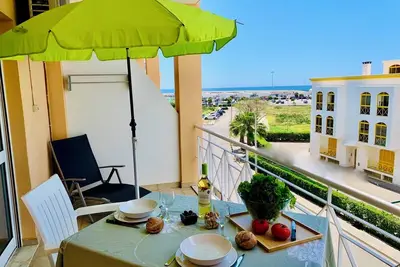 Image de Le balcon de Quarteira  By Calyferias