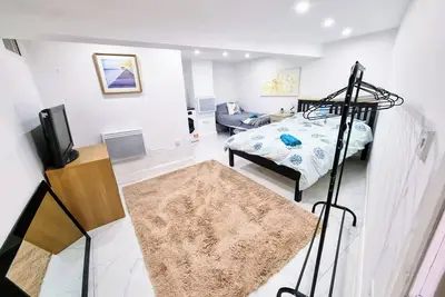 Image de Apartment Canal side Huddersfield