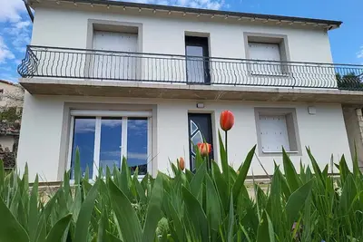 Image de Maison de Campagne, calme et vue sur la campagne environnante garantie.