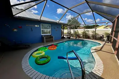 Image de Sebastian Spa Retreat: Hot Tub, Pool & Sauna Bliss