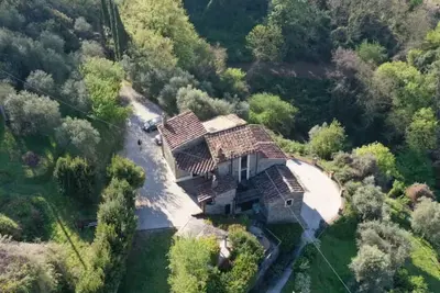 Image de Secluded Tuscan Villa with Stunning Views - Pescia