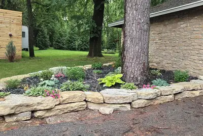 Image de Cozy 1-bedroom mobile home/camper with Ac in charming Burlington, Iowa