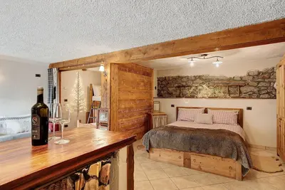 Image de Studio 'The Deer House' avec jardin partagé et Wi-Fi