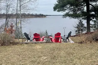 Image de Cozy 1 Br, 1 bath cabin in wonderful Duluth with WiFi, Ac on a gorgeous lake