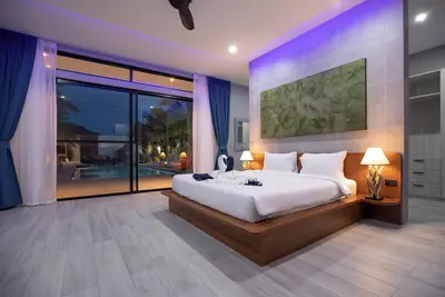 Image de Huge 4 Bdrs pool villa with pool table at rawai