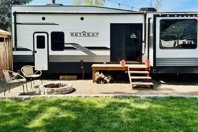 Image de The Wino Wagon in Downtown