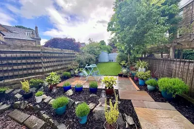 Stylish Murrayfield sanctuary
