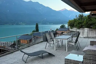 Lux Lake View Chalet Interlaken