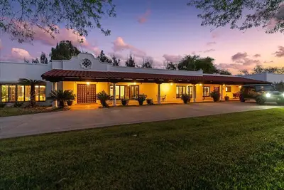 Image de Hacienda del Sol - Luxurious - Endless Activities!