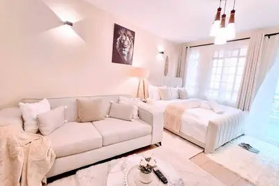 Image de Chuchu luxury homes, for style, luxury living home away from home