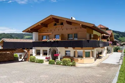 Image de Agréable appartement pour 3 personnes avec Wifi, Tv, balcon et parking