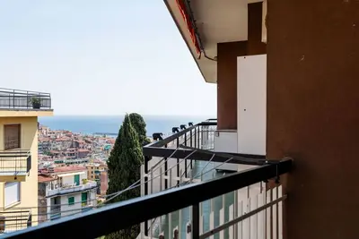 Image de Confortable appartement pour 4 personnes avec Wifi, balcon, animaux admis et parking