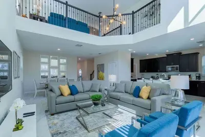 Image de Modern 5br Villa Pool&Spa Water Park near Disney