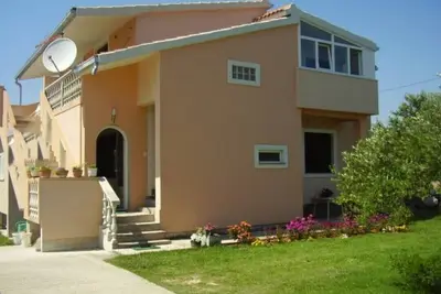 Image de New vacation apartment(s) Fiona ( 4-6/8-12p. ) **Top** with barbecue, dogs welcome