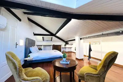 Image de Elegant central apartment 2 minutes' walk from the Casino