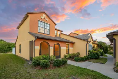 Image de 3-Bed with pool - Close to beach