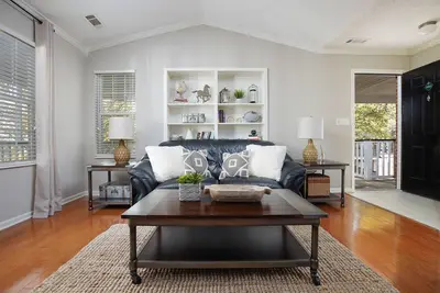 Image de Morning Sun Escape- 3 Bedrooms, King Beds, Balcony