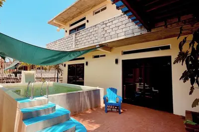 Image de Casa Marias/ located in La Punta de Zicatela beach. less than 5 minutes from the ocean.
