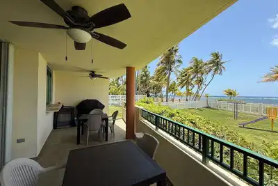 Image de Beachfront Garden Apartment with Ocean View. This unit is fully equipped.