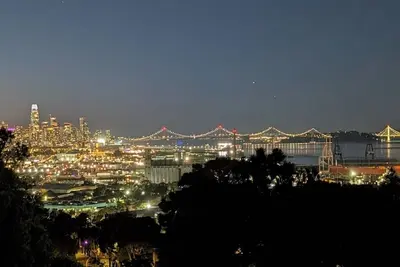 Image de Breathtaking Bay and City Views – Your San Francisco Retreat!