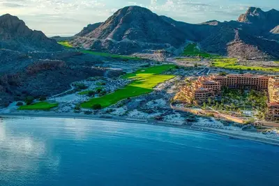 Image de Spend Christmas in serene Loreto. Two Bedroom Ocean Front Penthouse.