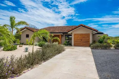 Image de Spacious 5-bedroom villa with WiFi, Ac in enchanting Hacienda Pinilla