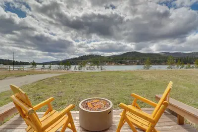 Lake Access, Fire Pit: Glacier Country Getaway!