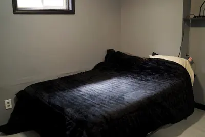 Image de 5br Family Oasis in Boise – Sauna, Spa, Backyard Trampoline & 2-Story Playhouse