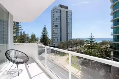 Image de Ocean Views, 50m to Beach, Pool, Balcony