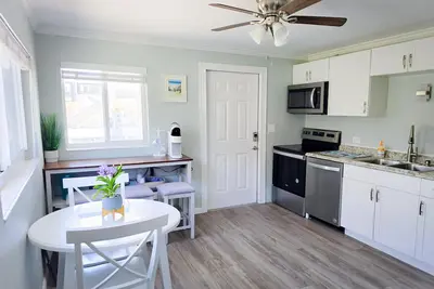 Image de Chill Island Vibes & Sunrises: Your Private Paradise in the Florida Keys!