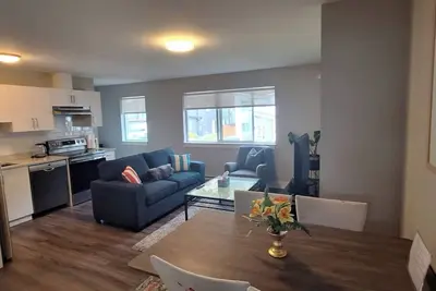 Image de Happy Zone Suite  -  Sleeps 4. Complimentary Refreshments!